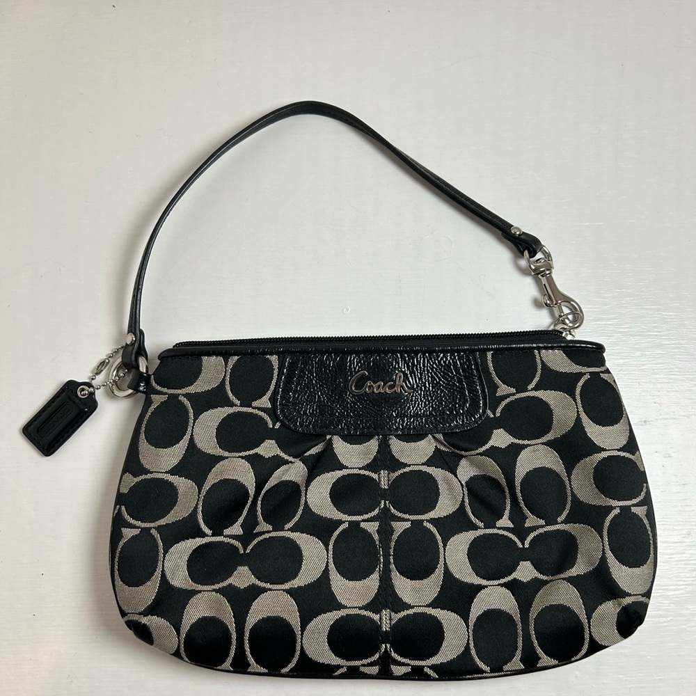 Coach Madison Large Wristlet